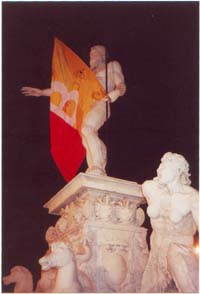 Statua cinqucentesca del Montorsoli raffigurante il Dio Nettuno caro ai fondatori della città 