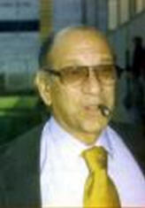 Emanuele Aliotta presidente della rinascita del Messina Calcio. Dal !997 con lui presidente il Messina partendo dall'Eccellenza arriva alla promozione in B anno 2000/2001. Nel 2003/2004 ceder al gruppo Franza la societ.